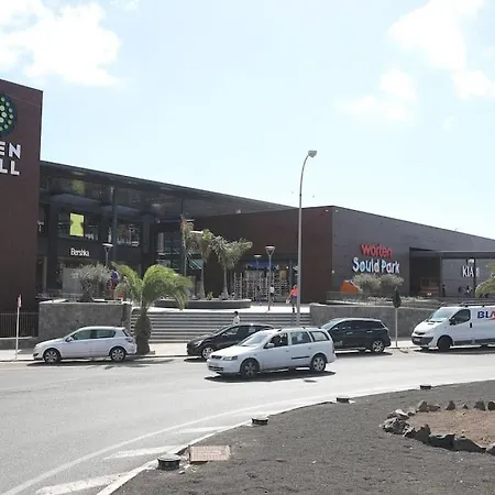 In - 1 Or 2 Bedrooms *